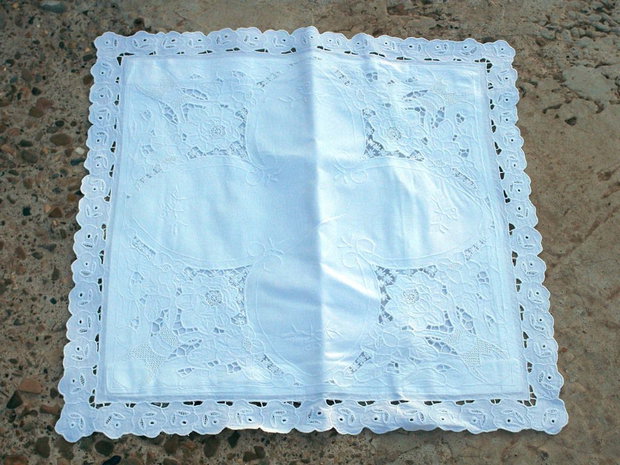 Broderie 1-66
