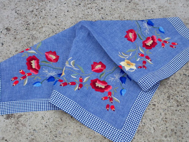 Broderie maci