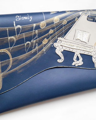 Poseta plic handmade unicat din piele naturala -Winter Piano