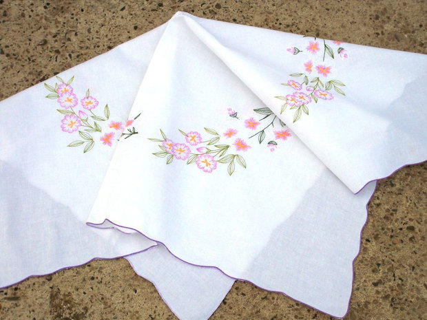 Broderie 1-72
