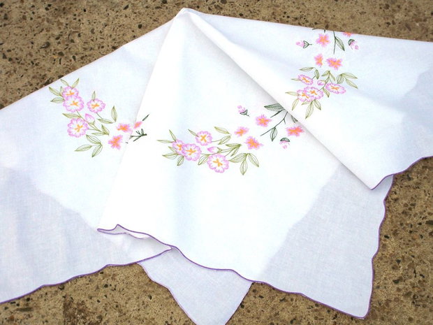 Broderie 1-72