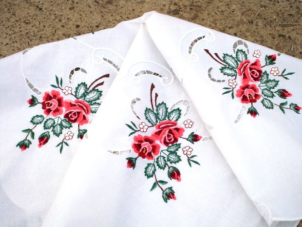 Broderie 1-79