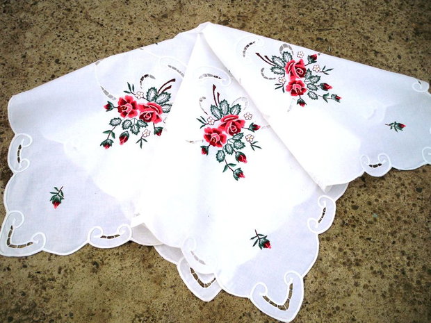 Broderie 1-79
