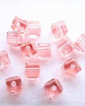LMS401 - margele cubice roz - 4 mm
