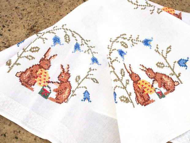 Broderie 1-81