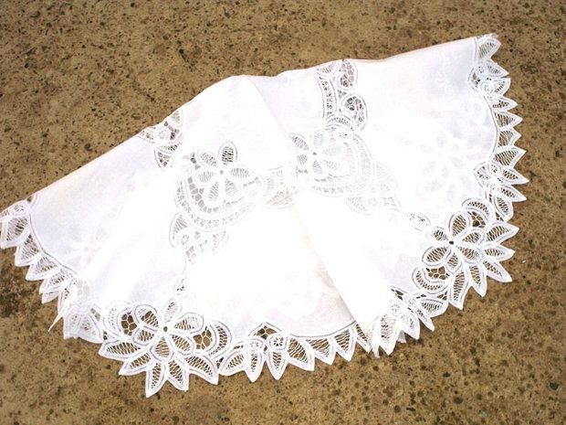 Broderie 1-86