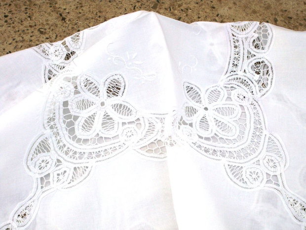 Broderie 1-86