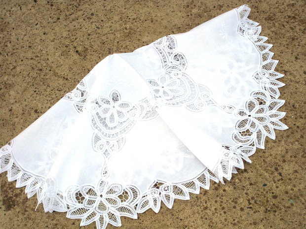 Broderie 1-86