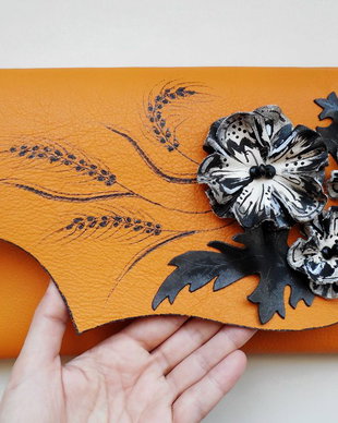 poseta plic handmade unicat din piele - Black Poppies