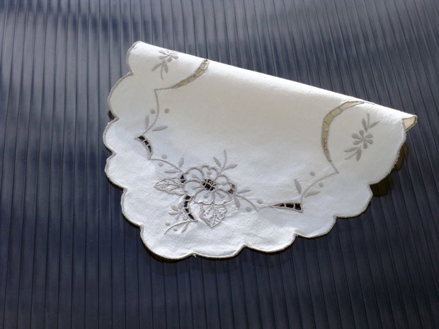 Broderie 1-98