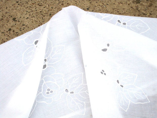 Broderie 1-99
