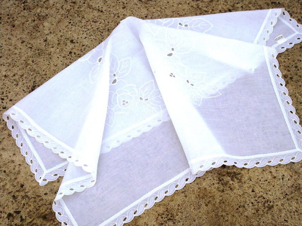 Broderie 1-99