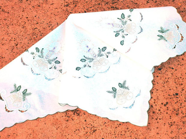 Broderie 1-106