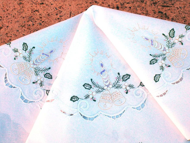 Broderie 1-106