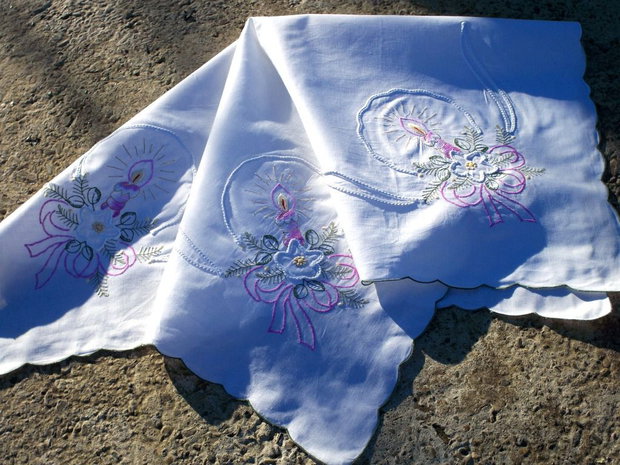 Broderie 1-107