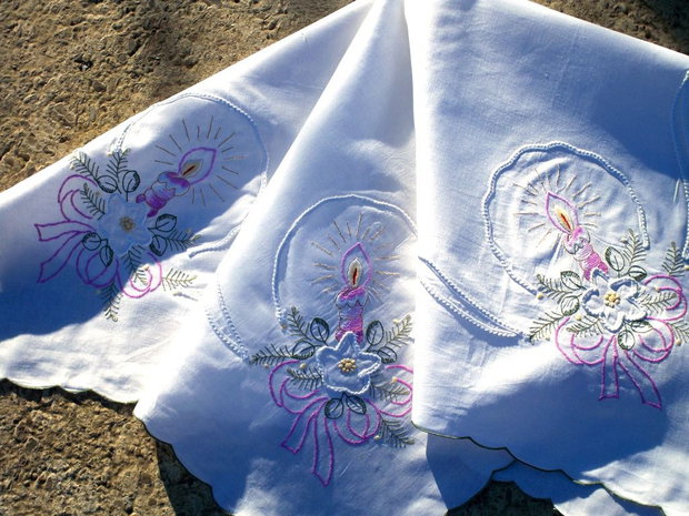 Broderie 1-107