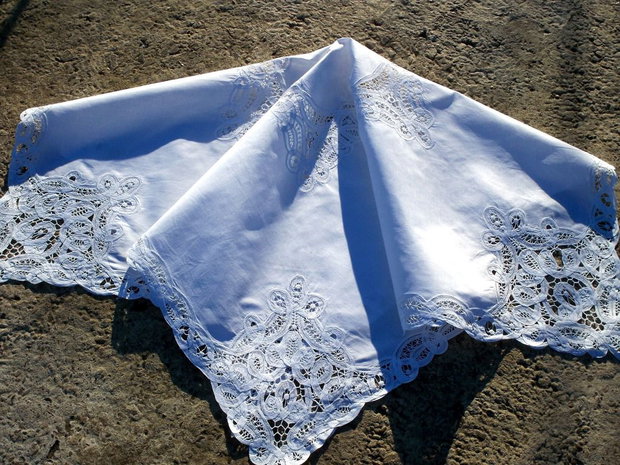 Broderie 1-109