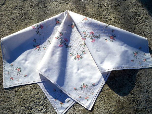 Broderie 1-112