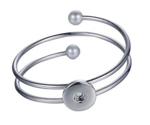 9213 - Baza bratara, aliaj metalic argintiu, rigida, perle sintetice, buton agrafa