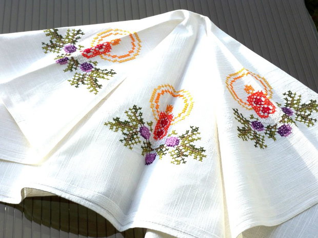 Broderie 1-111