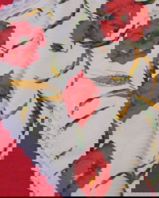 Fata de masa cu maci