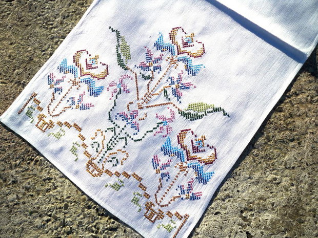 Broderie 1-119