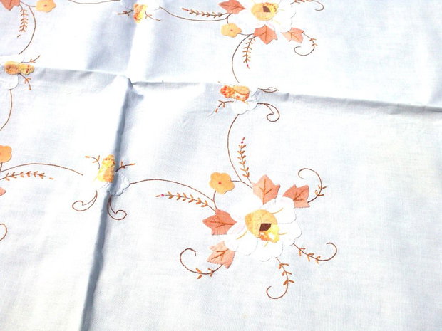 Broderie 1-122