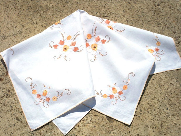 Broderie 1-122