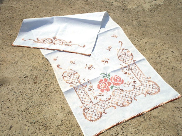 Broderie 1-123