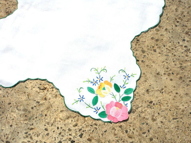 Broderie 1-124