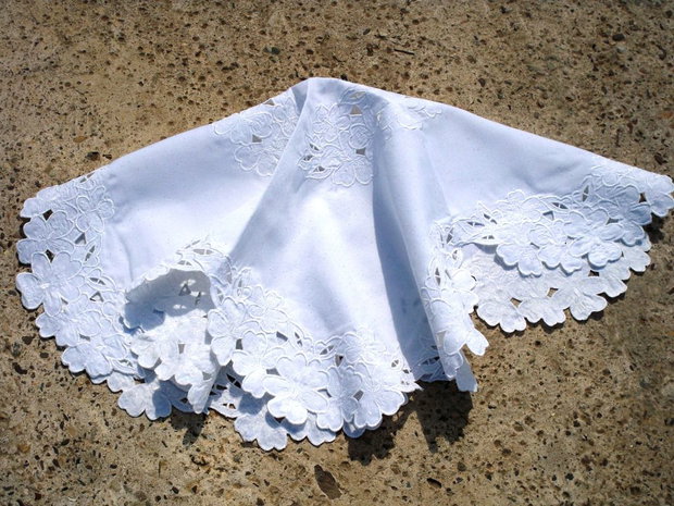 Broderie 1-127