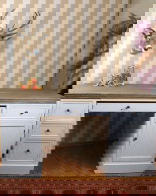 BIROU DIN LEMN MASIV ALB CU BLAT BEJ