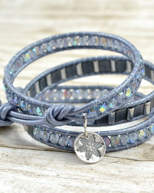 Bratara wrap cu snur de piele si charm din argint ''Snowflake''