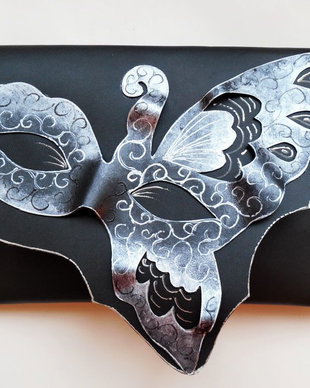 poseta plic handmade unicat din piele - Silver Masquerade