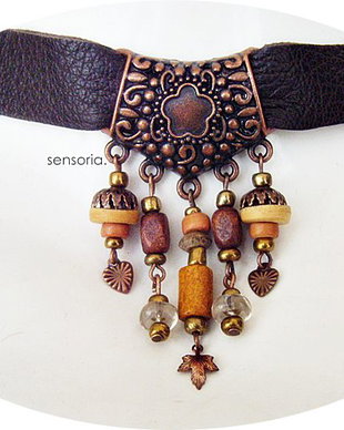 chocker maro vintage