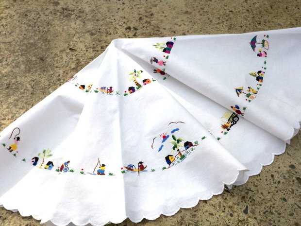 Broderie 1-131