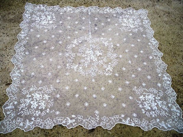 Broderie 1-134