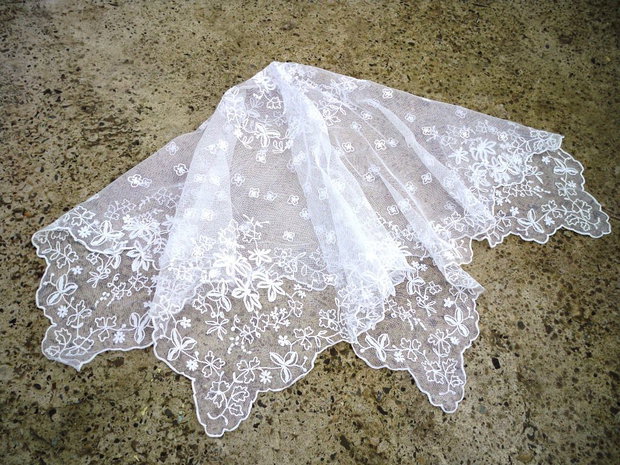 Broderie 1-134