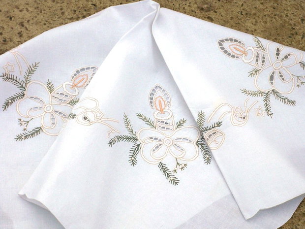 Broderie 1-135