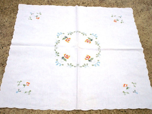 Broderie 1-136