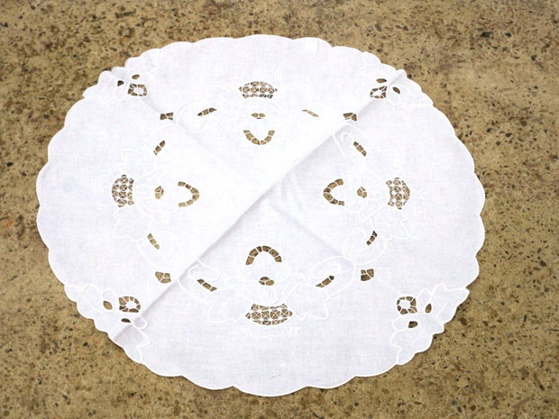 Broderie 1-141