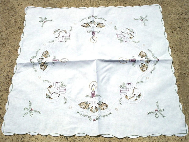 Broderie 1-145