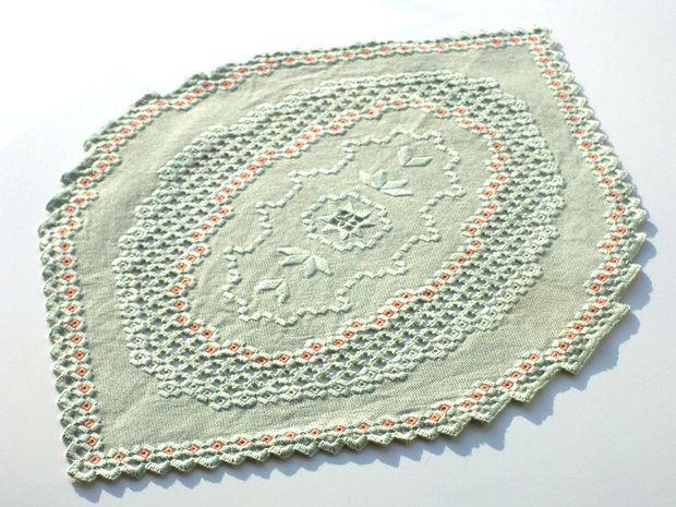 Broderie 1-150