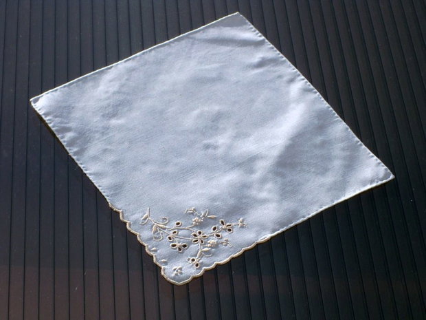 Broderie 1-151