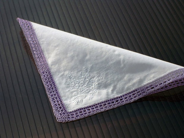 Broderie 1-152
