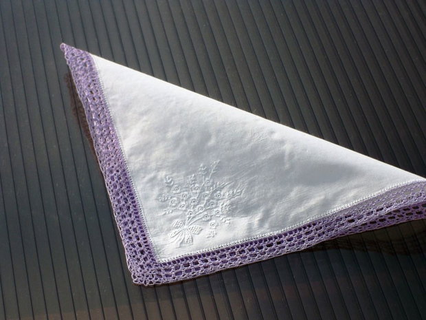 Broderie 1-152