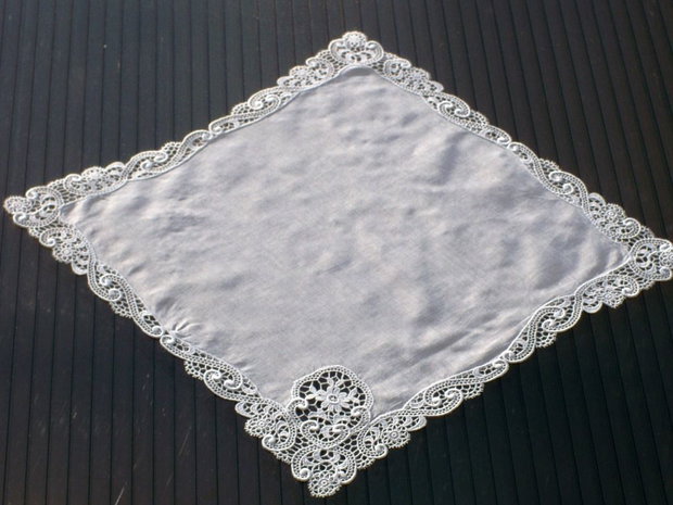 Broderie 1-153 (rezervat Cristina)