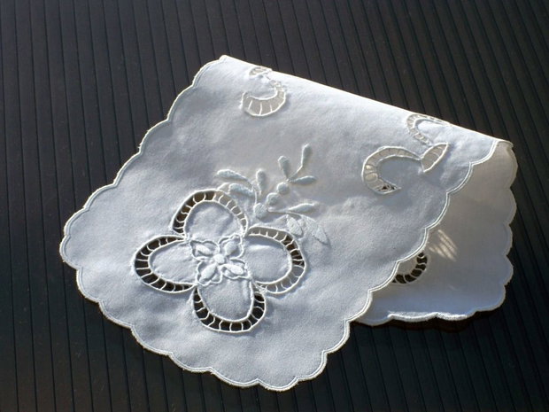 Broderie 1-154