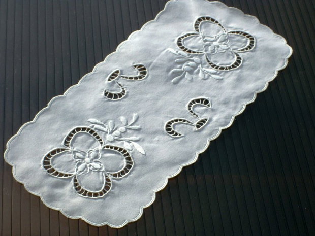 Broderie 1-154