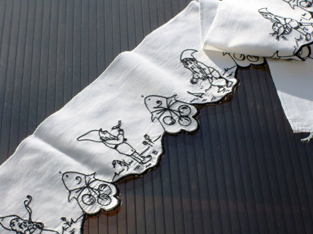Broderie pitici